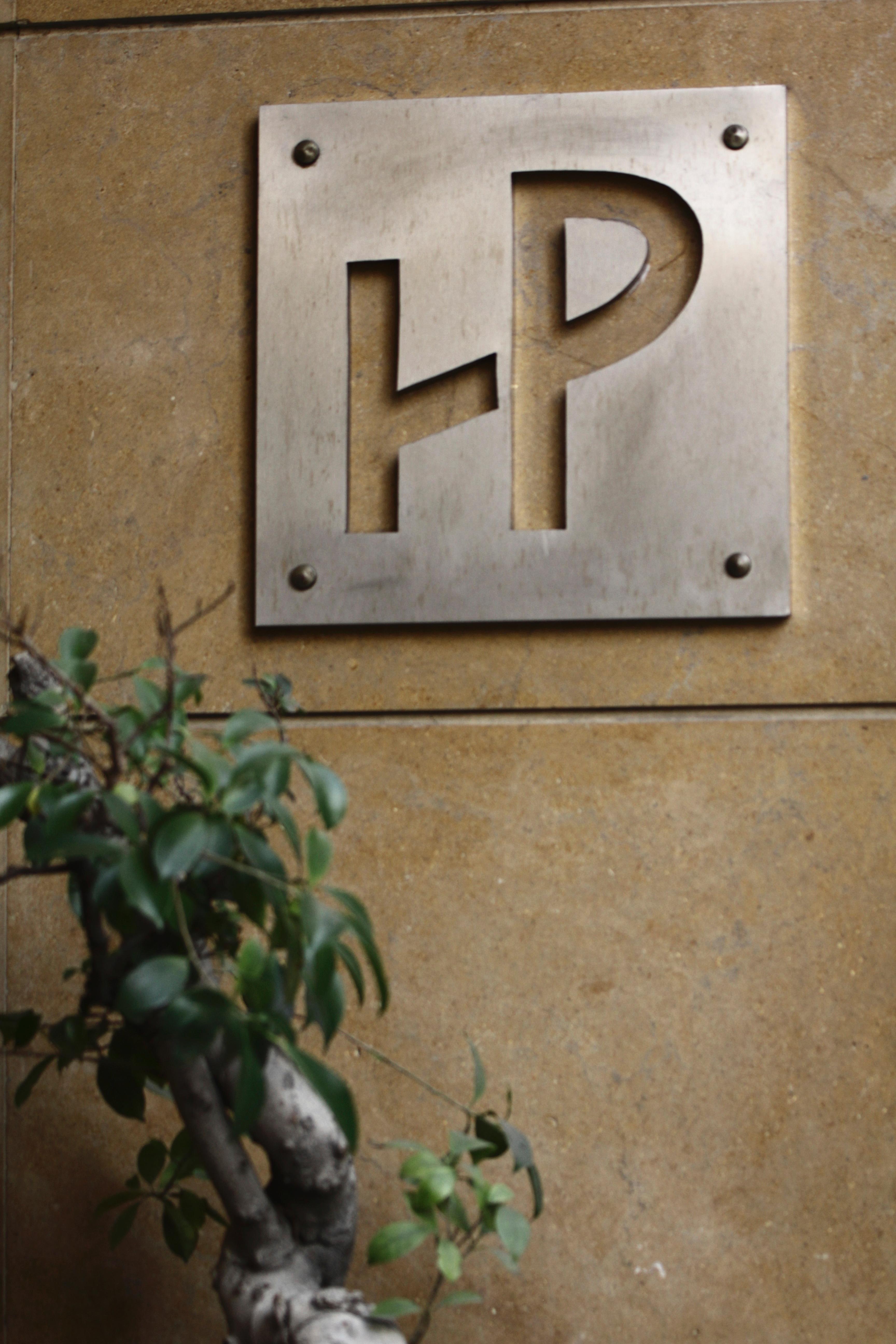Plaza Hotel Beirut Bagian luar foto