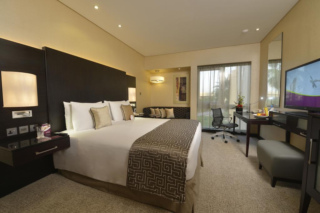 Plaza Hotel Beirut Bagian luar foto